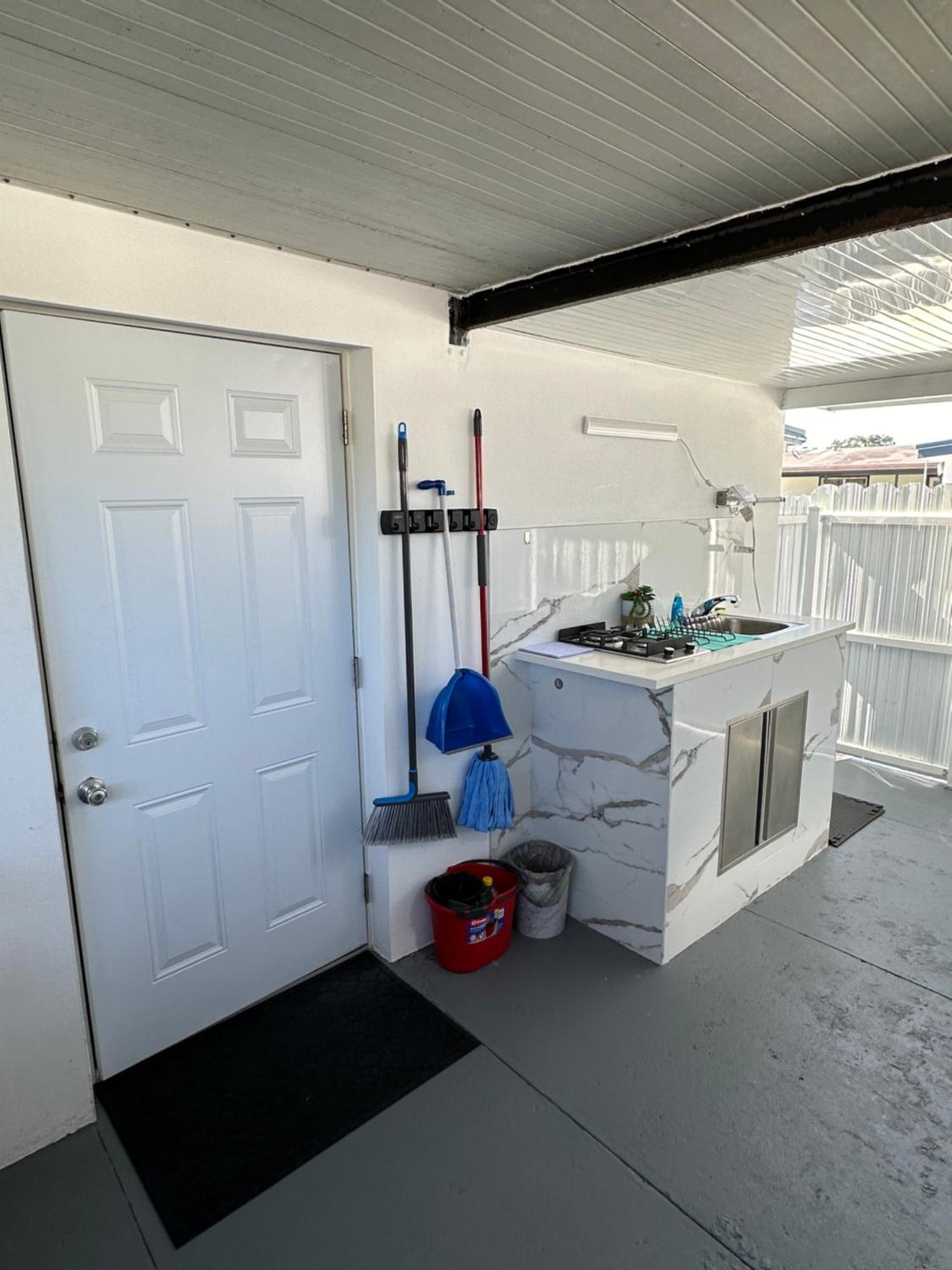 Adrien Guest Studio Miami Gardens Extérieur photo